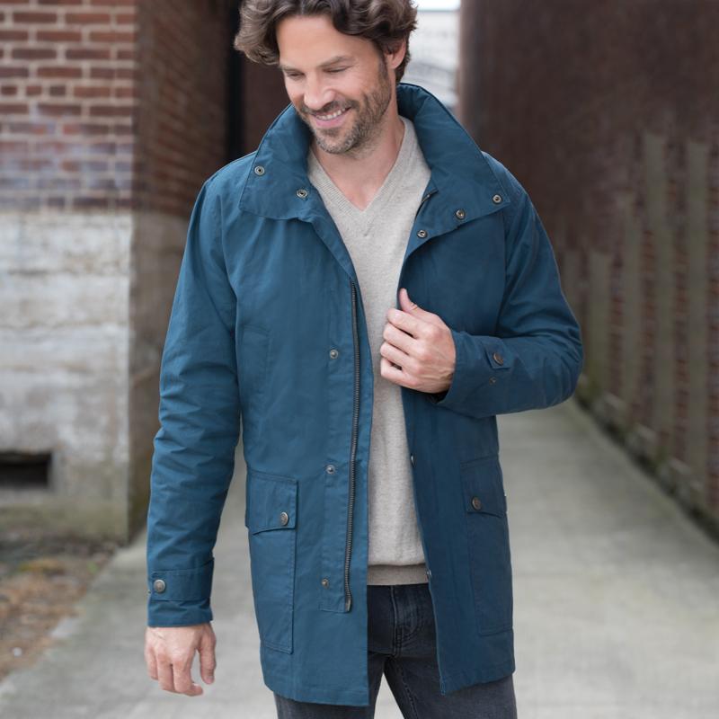 Hampton Explorer Jacket in Navy